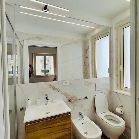 Daire Attico Da Vinci Luxury Penthouse *