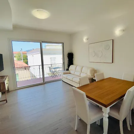 Apartamento Attico Da Vinci Luxury Penthouse Olbia