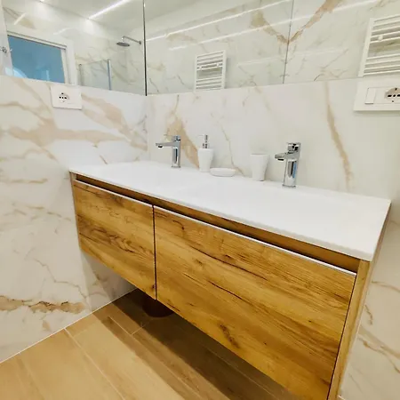 Attico Da Vinci Luxury Penthouse Apartamento Olbia