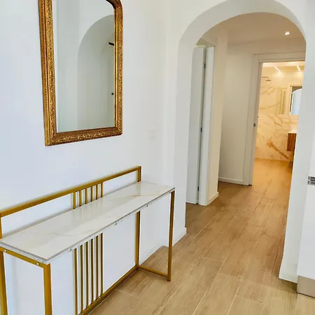 Attico Da Vinci Luxury Penthouse أولبيا
