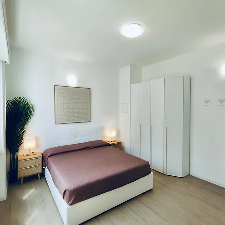 Attico Da Vinci Luxury Penthouse Lägenhet *