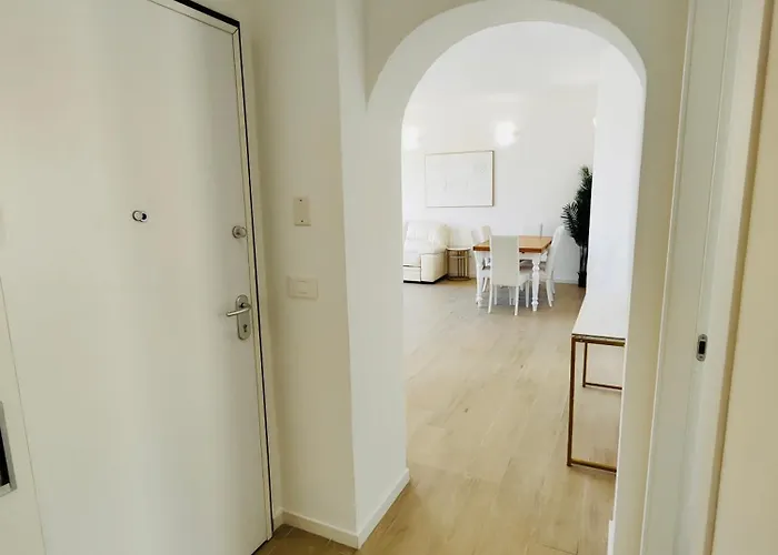 Lägenhet Attico Da Vinci Luxury Penthouse