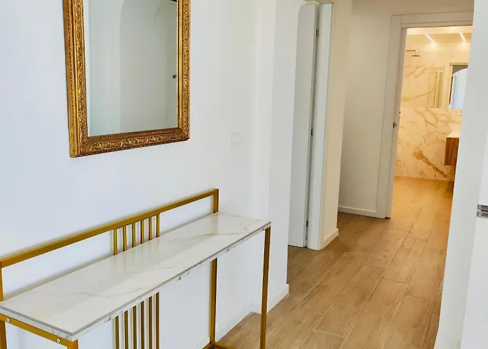 Attico Da Vinci Luxury Penthouse Olbia